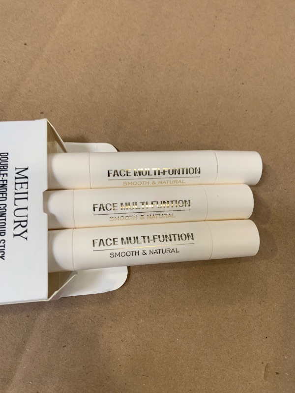 Photo 1 of 6 Colors Cream Contour Stick Makeup Contour Kit, Double-ended Cream Bronzer for Sculpt, Highlighter and Blush Stick Makeup Kit, Matte & Dewy Finish (SET A)