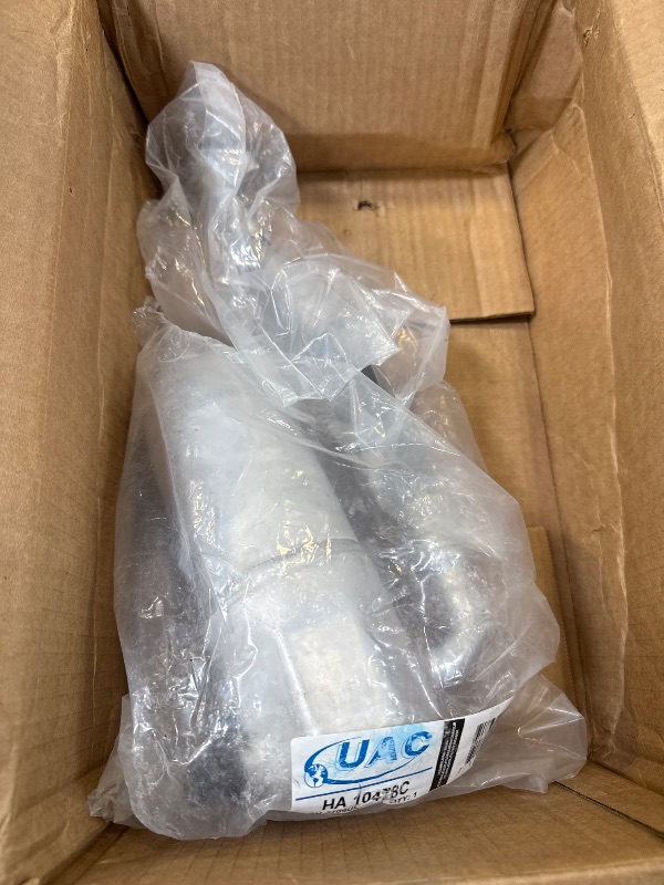 Photo 1 of UAC HA 10478C A/C Accumulator with Hose Assembly