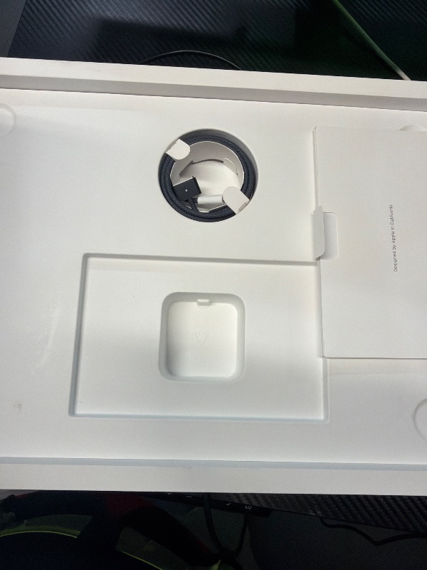 View 6 of ***MISSING POWER BLOCK***
Apple 2022 MacBook Air 13-inch Laptop with M2 chip: Built for Apple Intelligence, 13.6-inch Liquid Retina Display, 8GB Unified Memory, 512GB SSD Storage, 1080P facetime Camera, Touch ID; Silver