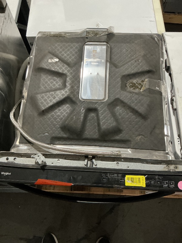 Photo 1 of **TRUCK/TRAILER PICKUP RECOMMENDED - UNABLE TO TEST
parts only!!!!
**Whirlpool 24-in Top Control Built-in Dishwasher ( Black ) , Sani Rinse, Soak and Clean , 50-Decibel