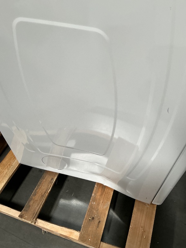 Photo 1 of ****SOLD FOR PARTS***TRUCK/TRAILER PICKUP ONLY - UNABLE TO TEST**Whirlpool Smart Capable 7.4-cu ft Vented Electric Dryer with Steam Cycle ( White )