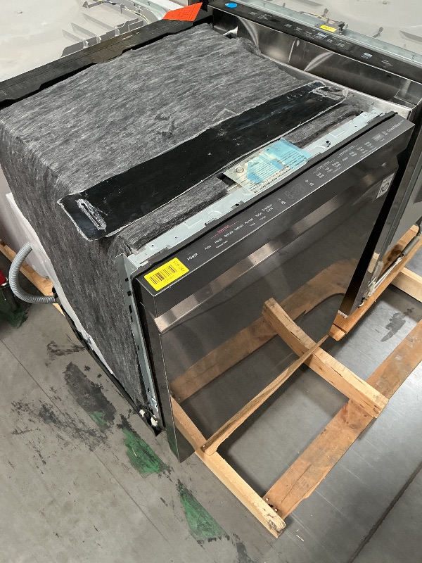Photo 1 of **TRUCK/TRAILER PICKUP ONLY - UNABLE TO TEST**LG QuadWash Steam Dishwasher 14 Place Settings