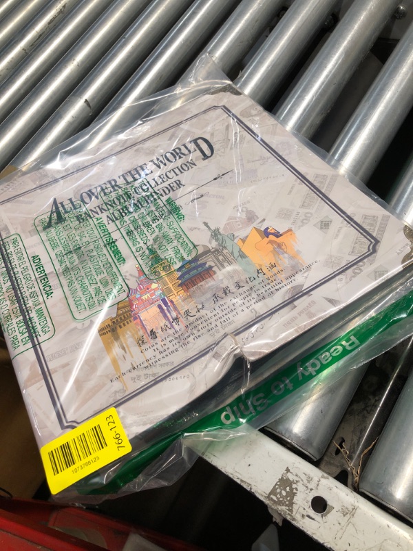 Photo 1 of ***DAMAGED - SEE NOTES/PICTURES***MUDOR 120 Pockets Banknote World Currency Collecting Album, Classic Binder Paper Money Collection Storage Book Album Supplies Holder for Bill Note Stamp Collector Display