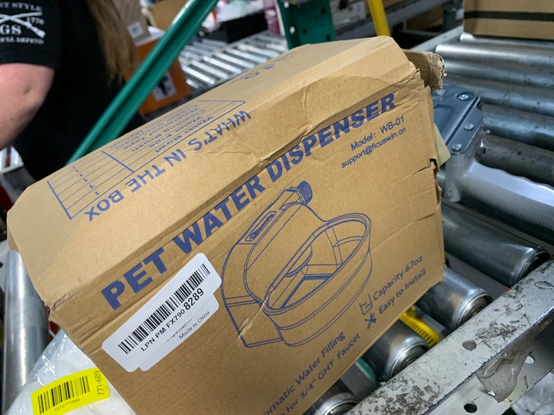 Photo 1 of ***MISSING PARTS***
Automatic Dog Water Bowl Dispenser Patented 70OZ Water Dispenser for Dogs 2L Water Bowl Fit 3/4in GHT Male Faucet Outdoor Automatic Water Bowl Include Automatic Water Fill Valve Adapter 5ft Water Hose