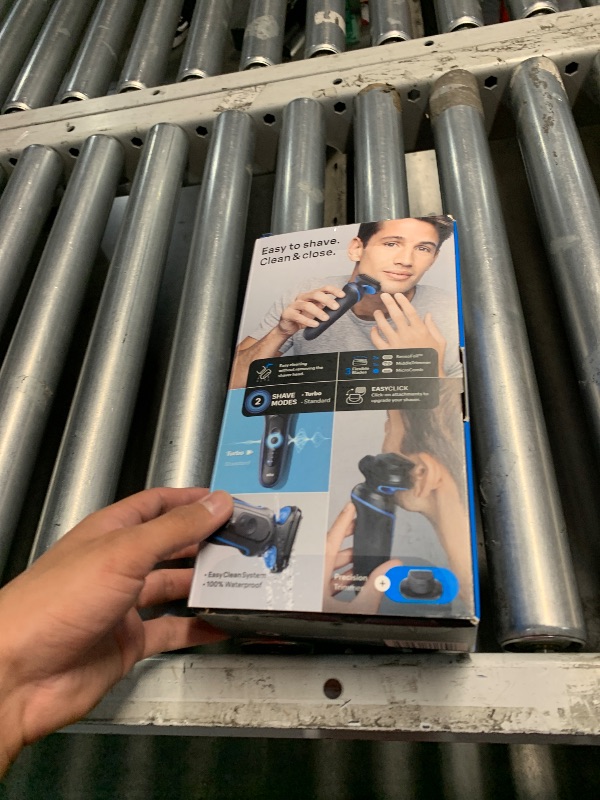 Photo 1 of ***MISSING PARTS***
foil shaver