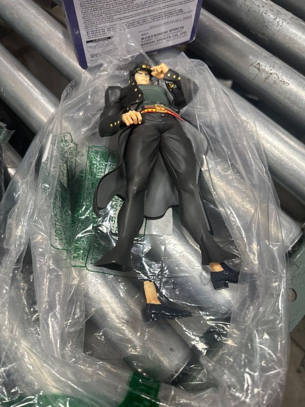 Photo 1 of (broken foot) Banpresto - JoJo's Bizarre Adventure: Stardust Crusaders - Jotaro Kujo Mometria Figure