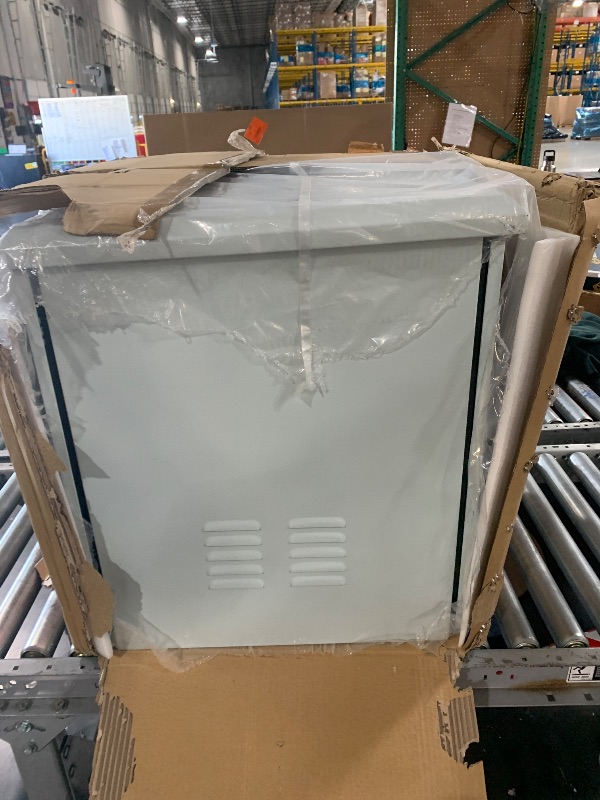 Photo 1 of ***MISSING PARTS***
12u outdoor cabinet 22" depth