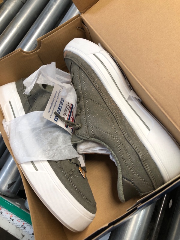 Photo 1 of ***DAMAGED - SEE NOTES/PICTURES*** Skechers Hands Free Slip-Ins Bobs Social, OLV, 8.5 M