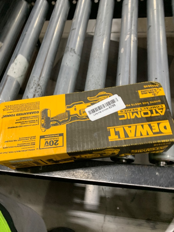 Photo 1 of DEWALT atomic 12V MAX* Oscillating Tool, Cordless, Oscillating, Tool only (DCS354B), 1 item package quantity, Color Multi
