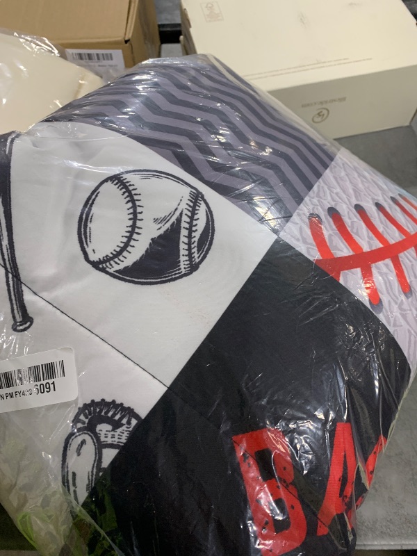 Photo 1 of A Nice Night Sports Geometric Grid Black Patchwork Baseball Printed for Boys Twin 6Pcs Bed in A Bag Comforter Bedding Set,Black