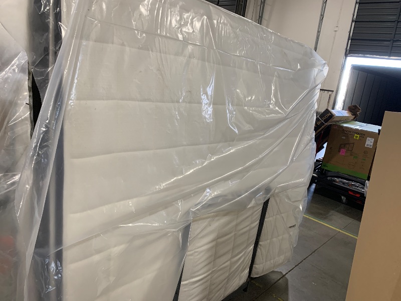 Photo 1 of Ayeawo  Mattress Cali King