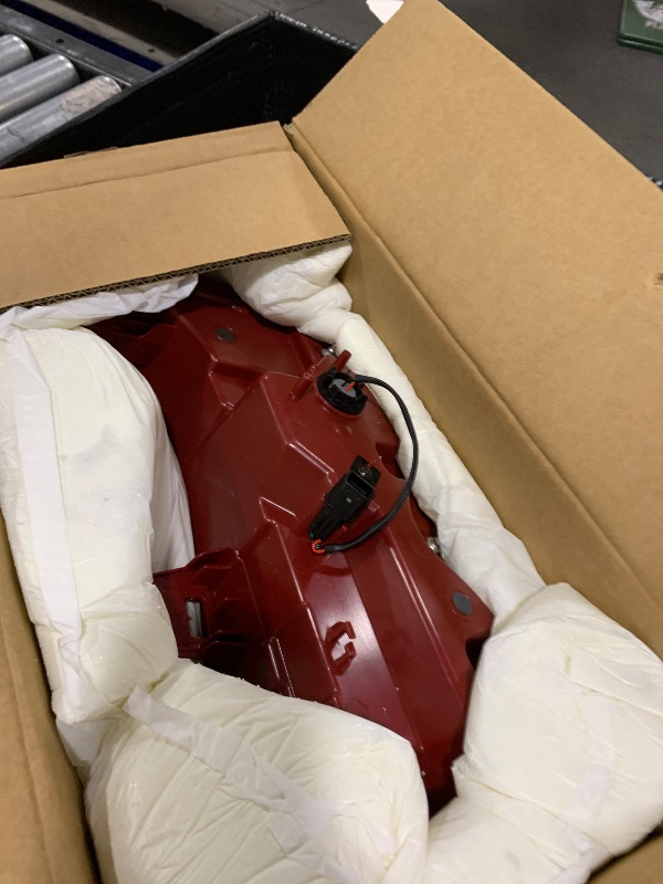 Photo 1 of BZJUNZE 92401S9100 Left LED Tail Light Assembly Fit for 2020 2021 2022 KIA Telluride EX SX Sport Driver Side Rear Lamp with Blubs Replacement KI2804165 762405-43671-5