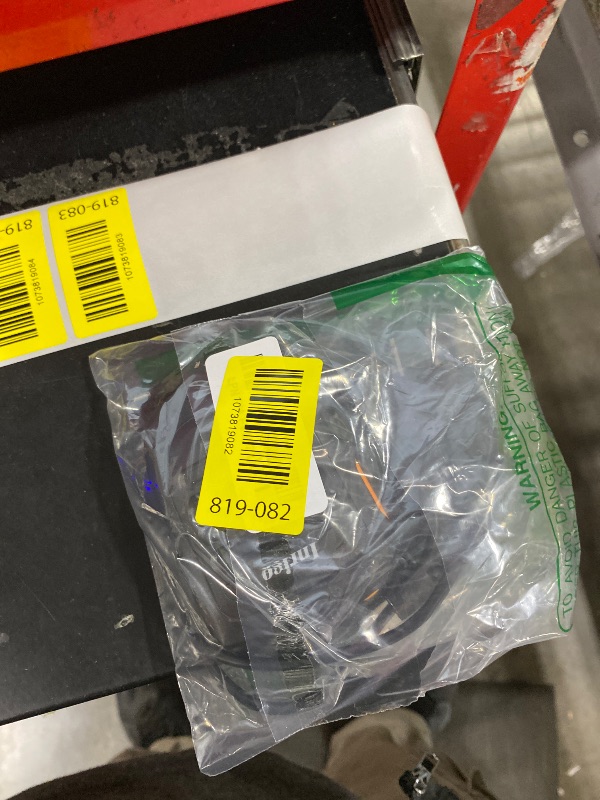 Photo 1 of Inrico B01 Wireless Bluetooth Microphone Speaker Zello PTT 4.2 for W7 N60 W2PLUS Network Radio and Android Mobile Smart Phone Work with Zello/Real PTT