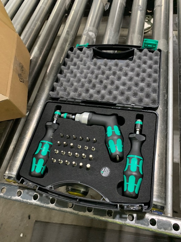 Photo 1 of WERA 05074739001 7440/41/42 Kraftform Torque Screwdriver Set 0.3-6.0 Nm, 27 Pieces