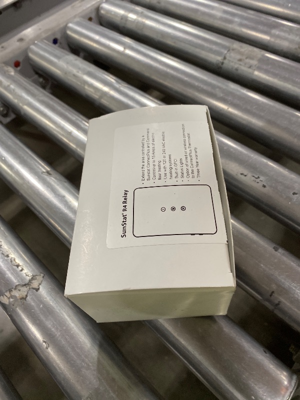 Photo 1 of SunTouch 15 Amp Relay R4, Wi-Fi Dual Voltage Control for SunTouch Electric Floor Systems Up to 150 Sq Ft at 120V/300 Sq Ft at 240V Built-In 915MHz Wireless Connection to SunStat ConnectPlus Thermostat
