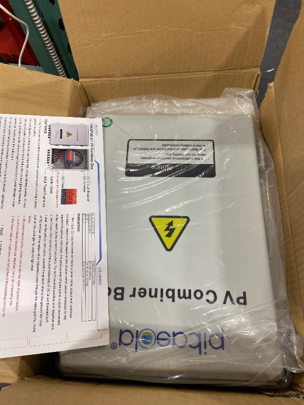 Photo 1 of Pikasola PV Combiner Box, 6 String Solar Combiner Box with 15A LED Fuse, Lightning Arreste and 63A Air Circuit Breaker?Combiner Box for Solar Panel On/Off Grid System, IP65 Water Resistant