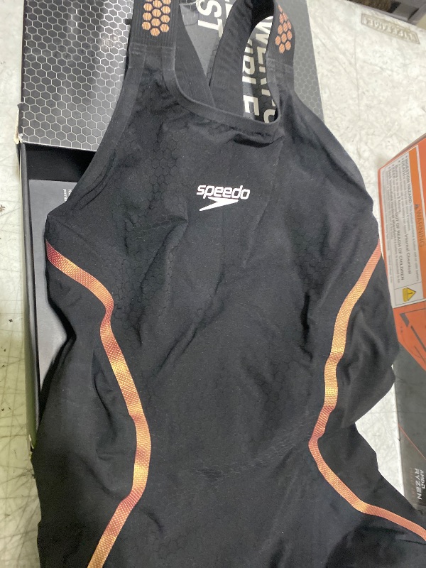 Photo 1 of Speedo 8772400100320 Intent Closed Back Kneeskin Black/Rose Gold 20 