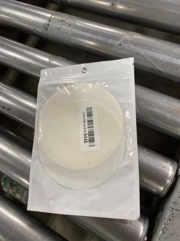 Photo 1 of 100-Pack 4.5 Inch Leak-Proof Cup Lid Liners – White Round Sealing Pads Lid Covers for Plastic Drink Cups, Milk Tea, Coffee, Bubble Tea Water Bottles – Spill-Proof Film Pads for Beverage Containers