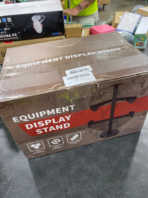 Photo 1 of Tri-Claw warfalcon Tabletop Tactical Gear Stand, Modular Detachable Display Rack for Plate Carrier, Tactical Vest & Helmet, Height Adjustable Portable Gear Organizer