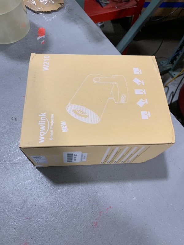 Photo 1 of [Built-in Apps & 2026 Upgraded] Mini Projector with WiFi 6 and Bluetooth 5.4 Support 4K 1080P Auto Keystone 180° Rotatable Projector Portable Compatibile with HDMI/TV Stick/Memory Stick/Laptop, White