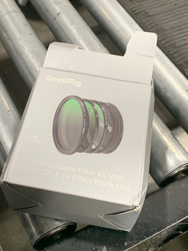 Photo 1 of SmallRig 5-in-1 Magnetic 67mm Lens Filter Kit: VND + CPL + Black Mist 1/4 + Threaded Adapter Ring + Magnetic Lens Cover + Storage Bag + Cleaning Cloth, Magnetic Filter Set for Phone Camera Lens - 4726