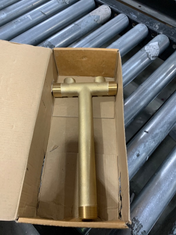 Photo 1 of 1"x 11"Well Pressure Tank Tee Kit with 40/60psi Pressure Switch,Brass Pressure Tank Installation Kit for Water Well, Fit Most pressure tanks with diameters up to 16 Inch