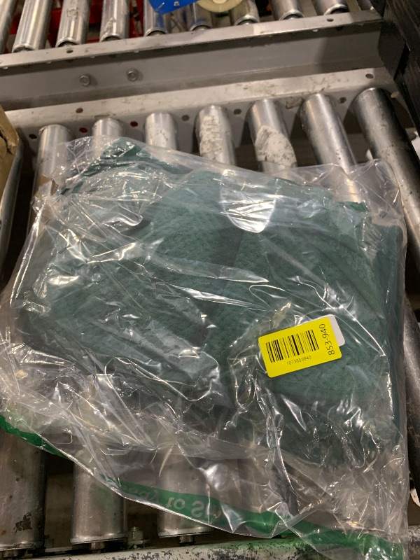 Photo 1 of BXRBXR Large Bath Towels Set 30x60 Inches Super Soft Absorbent Quick Dry Luxury Microfiber Shower Towels for Bathroom -Dark Green,Pack of 3