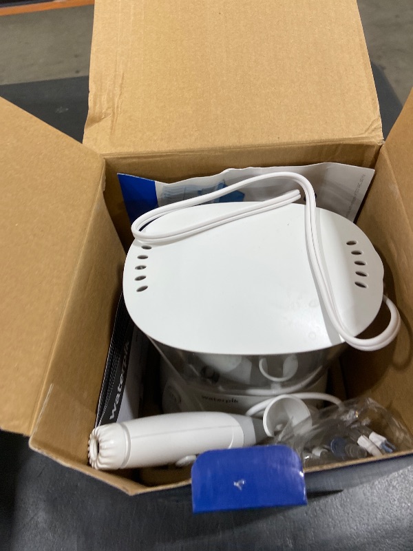 Photo 1 of Waterpik Hydroplus Flosser
