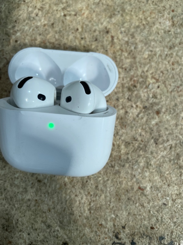 Photo 1 of *** UNAUTHENTIC AIRPODS - NOT ORIGINAL ITEMS *** Apple AirPods 4 Wireless Earbuds, Bluetooth Headphones, Personalized Spatial Audio, Sweat and Water Resistant, USB-C Charging Case, H2 Chip, Up to 30 Hours of Battery Life, Effortless Setup for iPhone