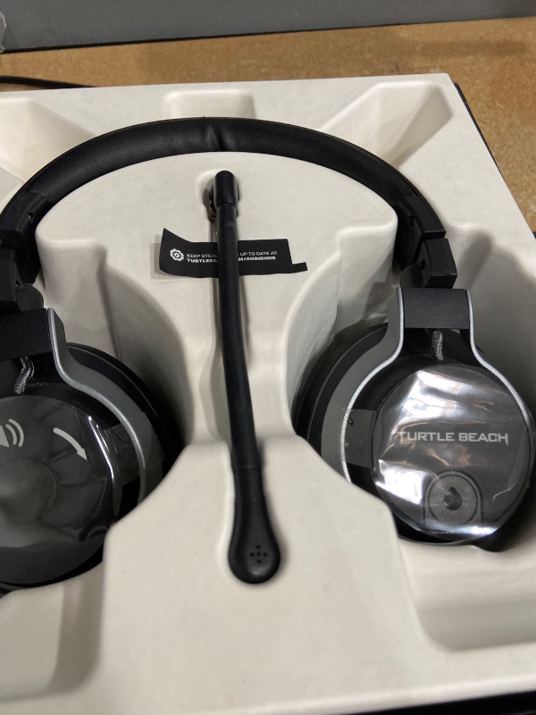 Photo 1 of (used, unfunctional one side) Turtle Beach Stealth Pro Multiplatform Wireless Noise-Cancelling Gaming Headset for PS5, PS4, PC, Mac, Mobile – Swappable Batteries – Black