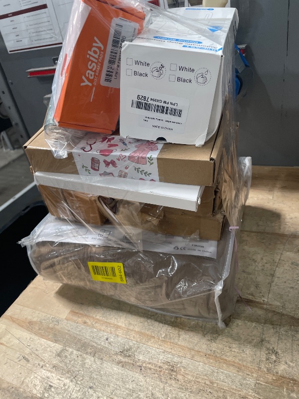 Photo 1 of ** SOLD AS IS BUNDLE OF MISCELLANEOUS AND SORTED GOODS **