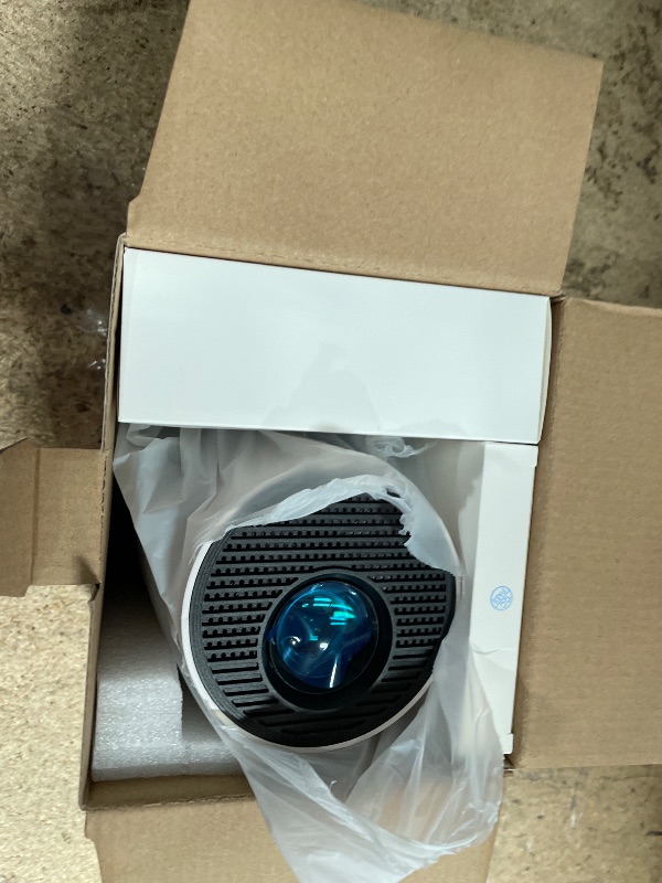 Photo 1 of [Electric Focus]Mini Portable Projector with 4K Support, Bluetooth 5.4 WIFI6, 5watt Sound Base Speaker, 260 ANSI, Android 11, 210° Rotation , Auto Keystone Correction Video Projector HY300 PLUS