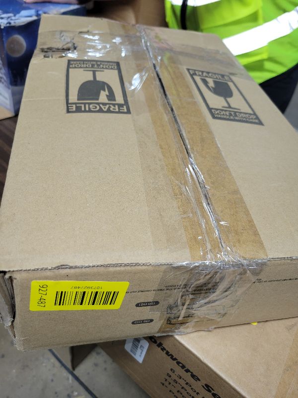 Photo 1 of [80 oz & 36 oz]Extra Large Glass Food Storage/Baking Containers Set with Lids, 2 Pack 80 oz(10 cup)&2 Pack 36 oz (4.5 cup)Airtight Glass Container,Microwave,Oven,Freezer and Dishwasher, White