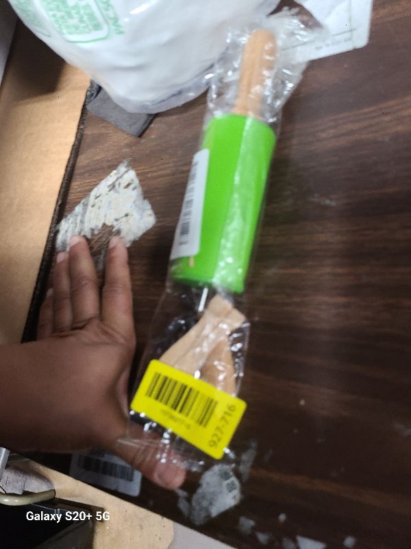 Photo 1 of 11 Pcs 9 Inch Mini Rolling Pins Small Silicone Rolling Pin Colorful Rolling Pins for Kids Kitchen Baking Pastry Cake Cookie Chef Role-playing Game, 11 Colors