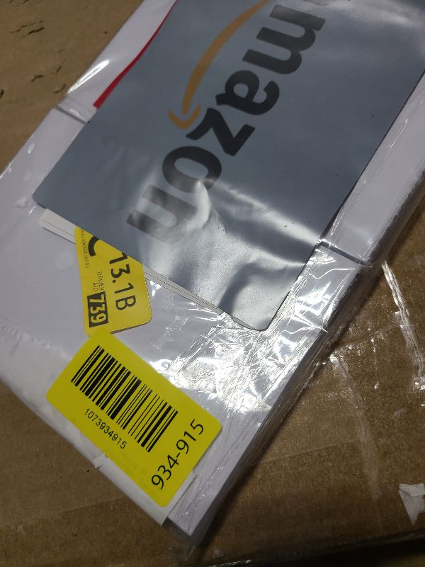 Photo 1 of 150 Sheets Glossy Photo Paper, 4in x 6in Inkjet Photo Printer Paper, Picture Paper for Photos, Calendars, Brochures, Cards, Menus(180gsm / 48lb)