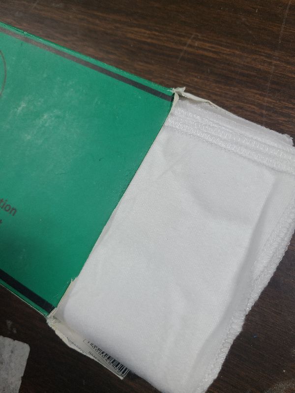 Photo 1 of 18 Reusable Tissues with 2 extra tissue, Travel Size Cloth Tissue Pack Made of Soft Cotton- Washable Facial White handkerchiefs - Eco Friendly Fabric with Zero Waste Cloths