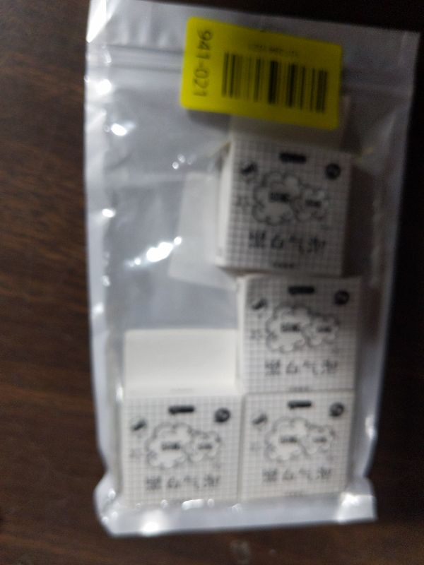 Photo 1 of 180Pcs Dialog Box Stickers for Scrapbooking, Self-Adhesive Blank Bubble Stickers, Different Shape Minimalist Labels Comic Book Stickers for Scrapbook Photo Planner Diary (4Boxes)