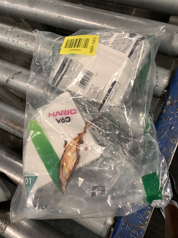 Photo 1 of [2pcs Set] Hario V60 Misarashi Coffee Paper Filter (Size 01, 100 Count, White) 200 Total