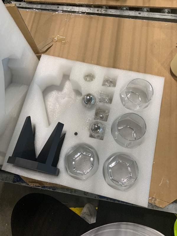 Photo 1 of ***HAVE ONE PIECE*** Diamond Whiskey Decanter Set, Diamond Decanter Set with 4 Glasses 4 Whiskey Stones, Decanter Whiskey Set Gifts for Men