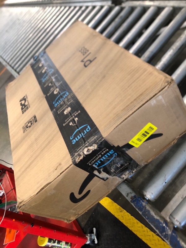Photo 1 of *** minor damage *** PTS 1-9/16 Inch SDS-Max Rotary Hammer, 13.5 Amp Heavy Duty 3 Functions Corded Concrete Demolition Hammer, w/Vibration Control & Safety Clutch, Includes Drill Bits, Chisels, Carrying Case (Green)