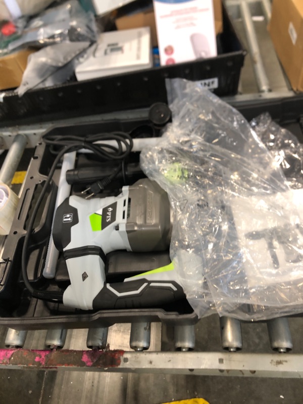 Photo 1 of *** minor damage *** PTS 1-9/16 Inch SDS-Max Rotary Hammer, 13.5 Amp Heavy Duty 3 Functions Corded Concrete Demolition Hammer, w/Vibration Control & Safety Clutch, Includes Drill Bits, Chisels, Carrying Case (Green)