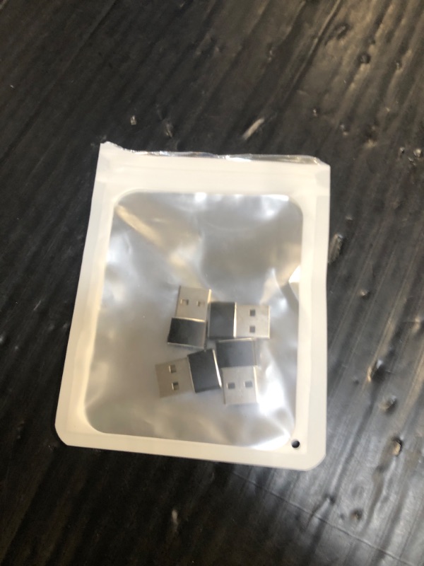 Photo 1 of ????? ???????? USB to USB C Adapter,Type-C Female to A Male Charger Converter for iPhone 17 Charger,iWatch Ultra SE 9 10 11,iPhone 17 Pro Max 16 15 14,Samsung S25,AirPods,iPad,Car,Xbox