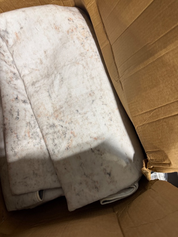Photo 1 of ****USED*****Dotiiorug Washable 8×10 Area Rug for Living Room, Vintage Floral Rug Soft Non Slip Stain Resistant Boho Carpet for Bedroom Dinning Room Home Office Beige New