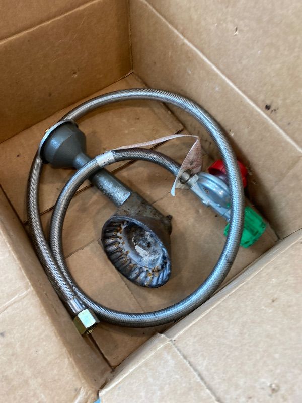 Photo 1 of [SIMILAR ITEM] [MAJOR DAMAGE] COOKAMP Cast Iron Propane Burner Head with Brass Fitting Orifice (SH10RH - DIY Burner & Regulator)