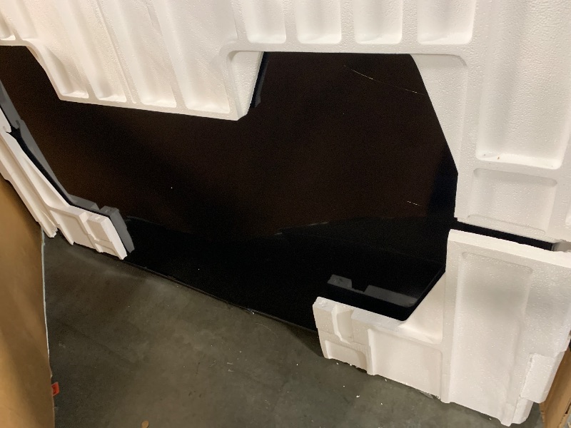 Photo 1 of ***Condition: Used***
***Missing Parts: Partial Set***
***Functional: Untested***
Samsung 85-Inch Class Crystal UHD U8000F 4K Smart TV (2025 Model) Endless Free Content, Processor, MetalStream Design, Knox Security, Alexa Built-in