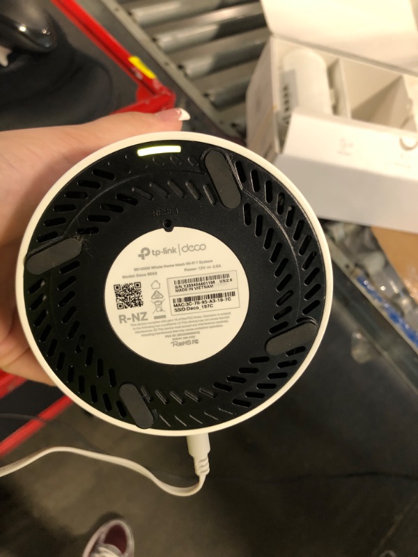 Photo 1 of ** USED** TP-Link Deco 7 Pro BE63 Tri-Band WiFi 7 BE10000 Whole Home Mesh System - 6-Stream 10 Gbps, 4x2.5G Ports Wired Backhaul, 4X Smart Internal Antennas, VPN, HomeShield, Free Expert Support (3-Pack)