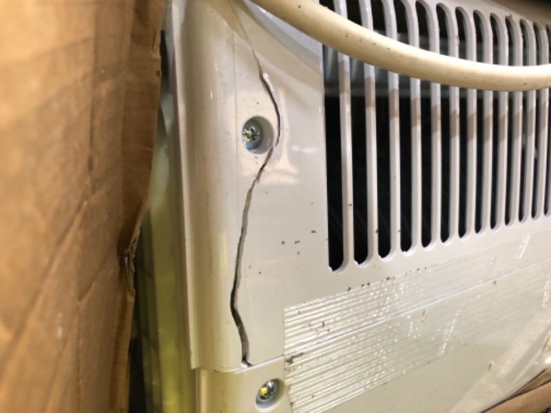 Photo 1 of ***DAMAGED - SEE NOTES/PICTURES*** BLACK+DECKER Smart Portable Air Conditioner, 12,000 BTU (8,350 BTU SACC) for Rooms up to 550 Sq. Ft., Smart Portable AC with Follow Me Remote and Window Kit, BPACT12WT, White