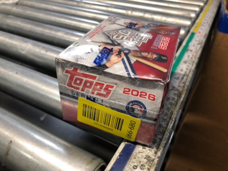 Photo 1 of ***FACTORY SEALED***2026 Topps Baseball Series 1 Blaster Box of Packs with Possible Retail Exclusive Holo Foil Parallels and Blaster Exclusive Spring Training Variation Cards