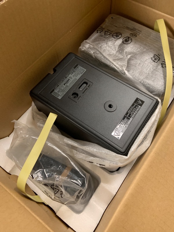 Photo 1 of Samsung 9500S Rear Speaker Kit - Wireless Dolby Atmos/DTS: X (SWA-9500S, 2021 Model), Black