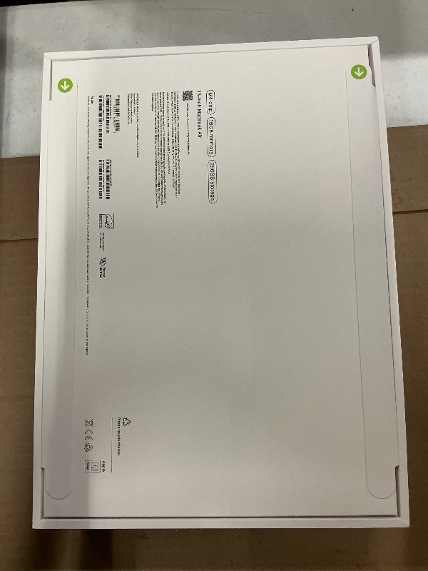 Photo 1 of Apple 2025 MacBook Air 13-inch Laptop with M4 chip: Built for Apple Intelligence, 13.6-inch Liquid Retina Display, 16GB Unified Memory, 256GB SSD Storage, 12MP Center Stage Camera, Touch ID; Silver